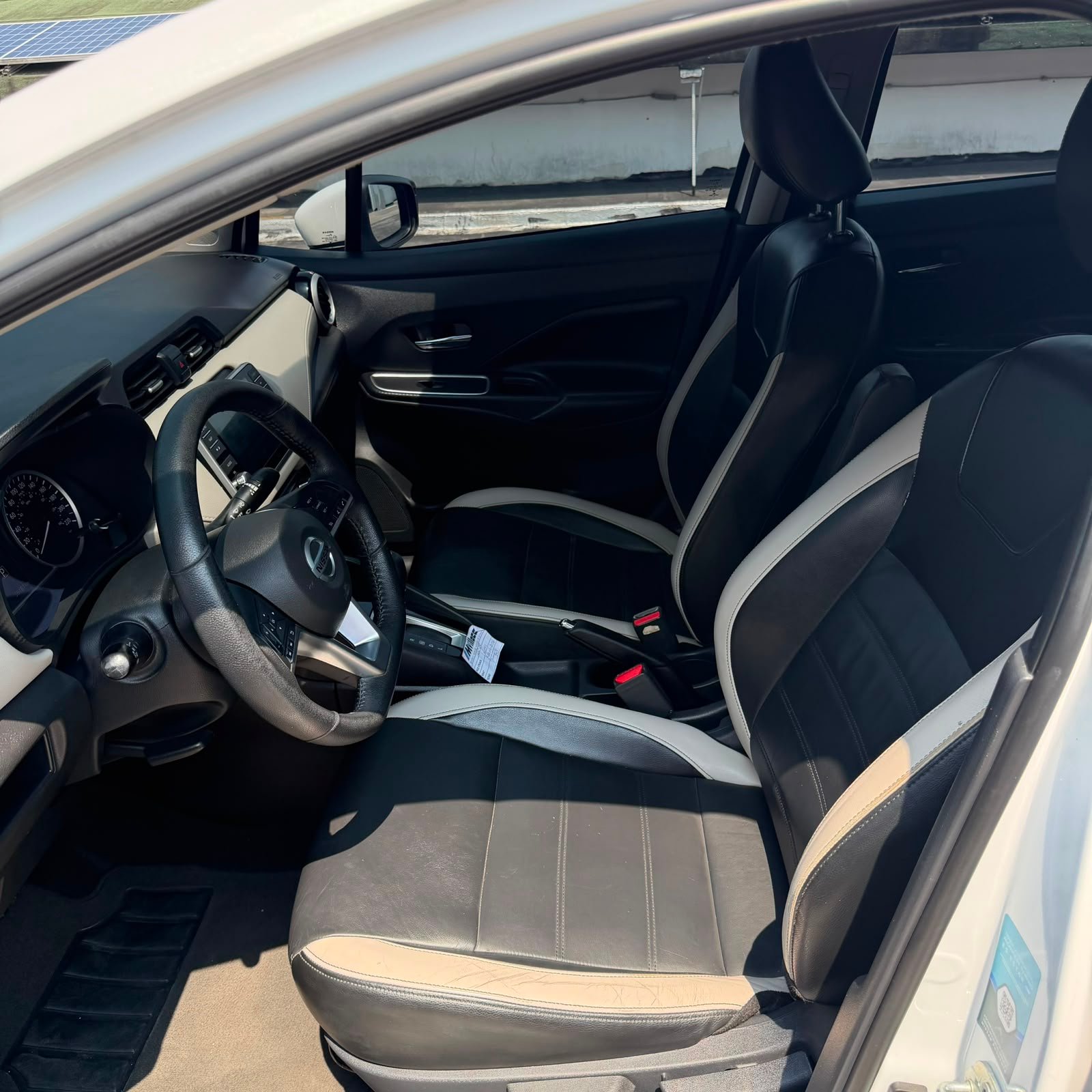 NISSAN>VERSA EXCLUSIVE 2023 AUTOMÁTICO - Imagen 12