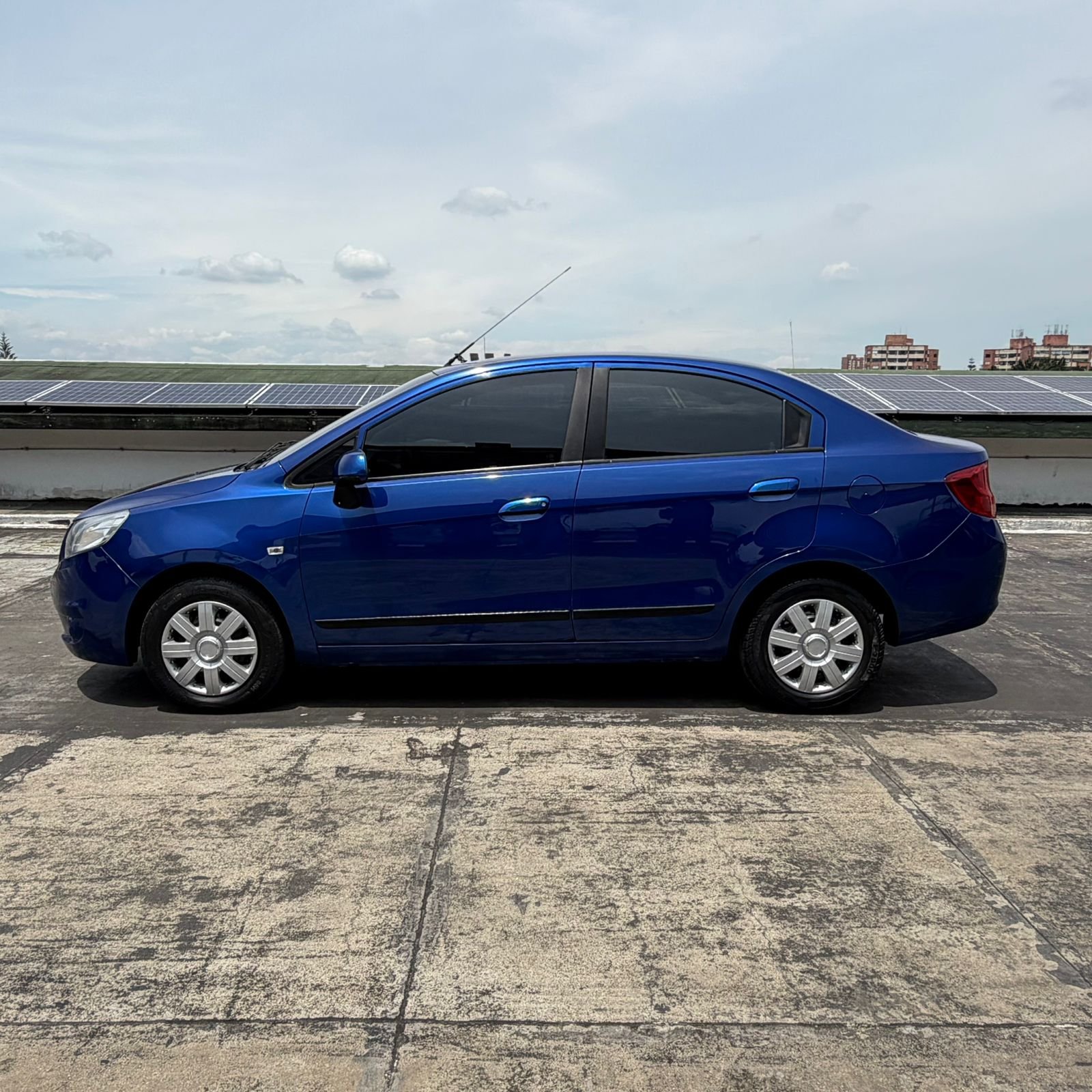 CHEVROLET>SAIL LT 2016 - Imagen 13