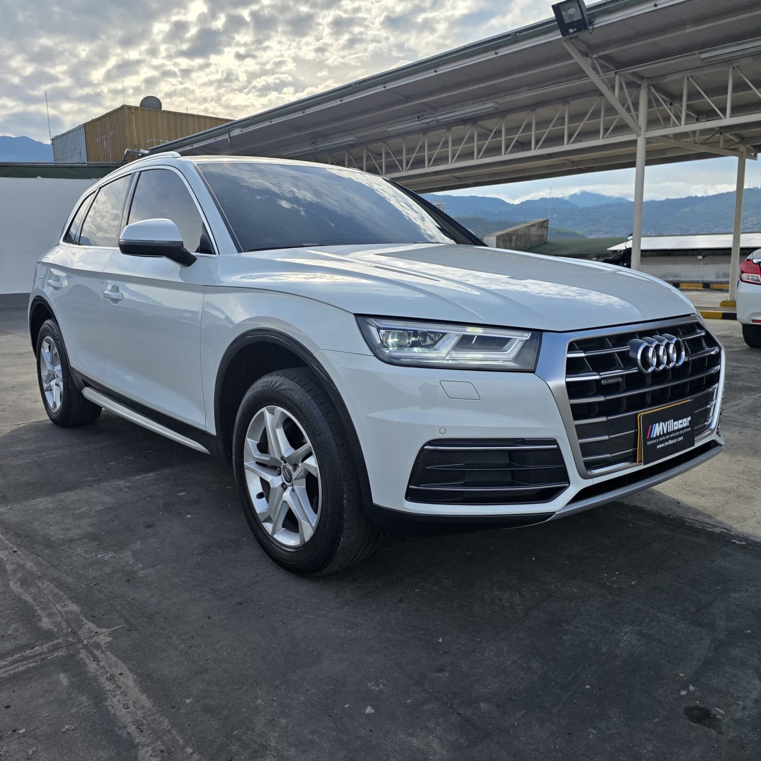 AUDI>Q5 AMBITION TFSI QUATTRO - Imagen 5