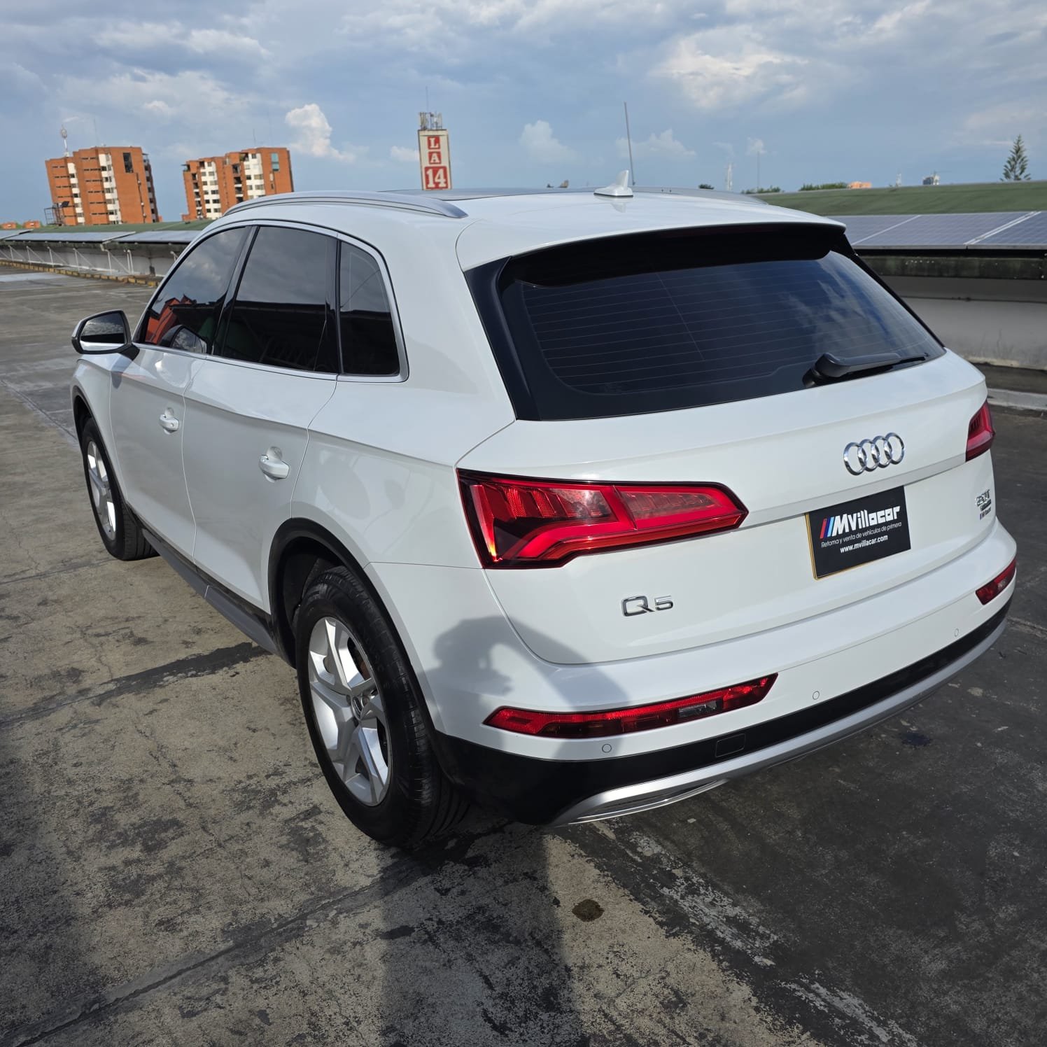 AUDI>Q5 AMBITION TFSI QUATTRO - Imagen 6