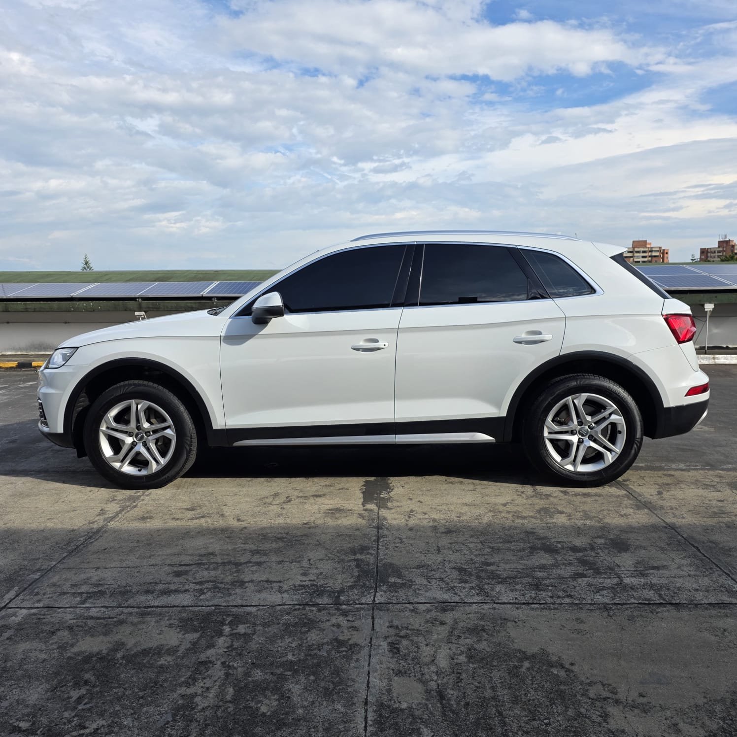 AUDI>Q5 AMBITION TFSI QUATTRO - Imagen 7