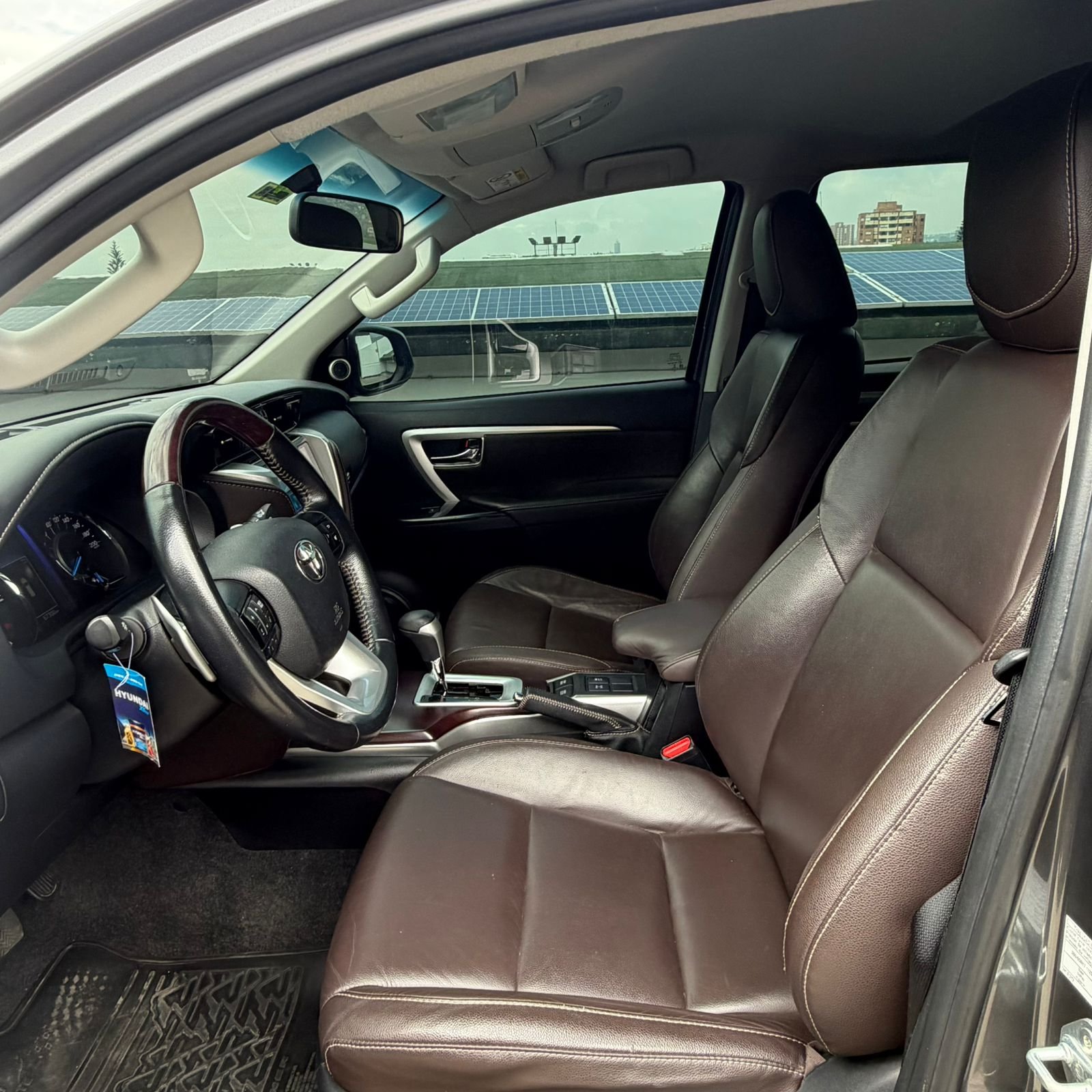 TOYOTA>Fortuner SRV 2020 Automática - Imagen 10
