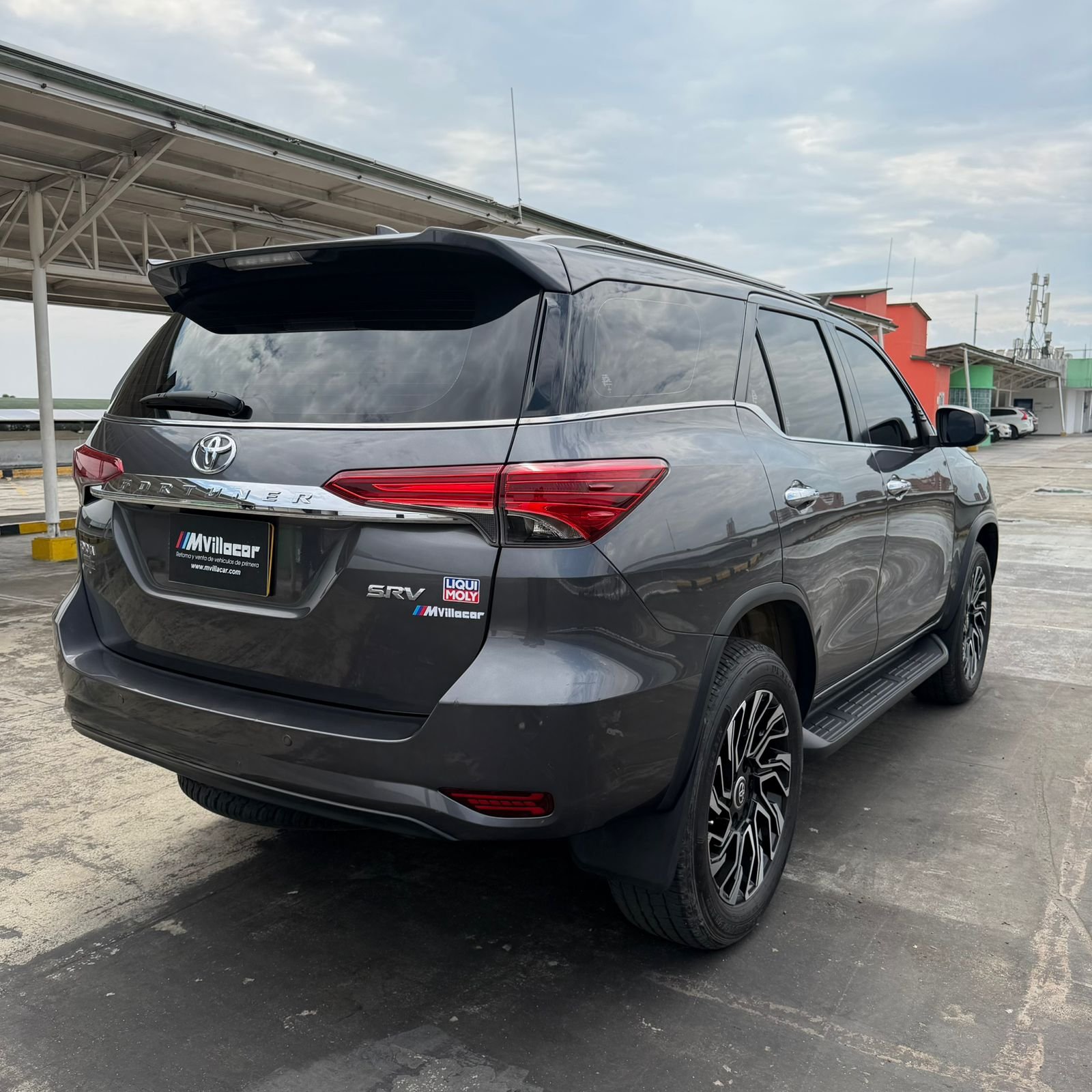 TOYOTA>Fortuner SRV 2020 Automática - Imagen 22